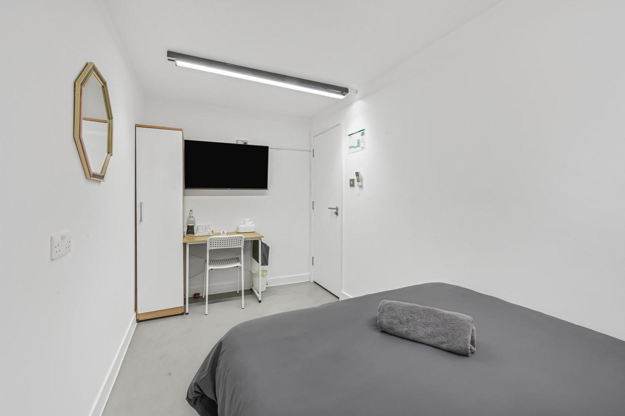 Marbel Aldgate Hotel London Exterior photo